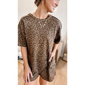 NWT Very J womens LARGE leopard animal print romper open back pockets
